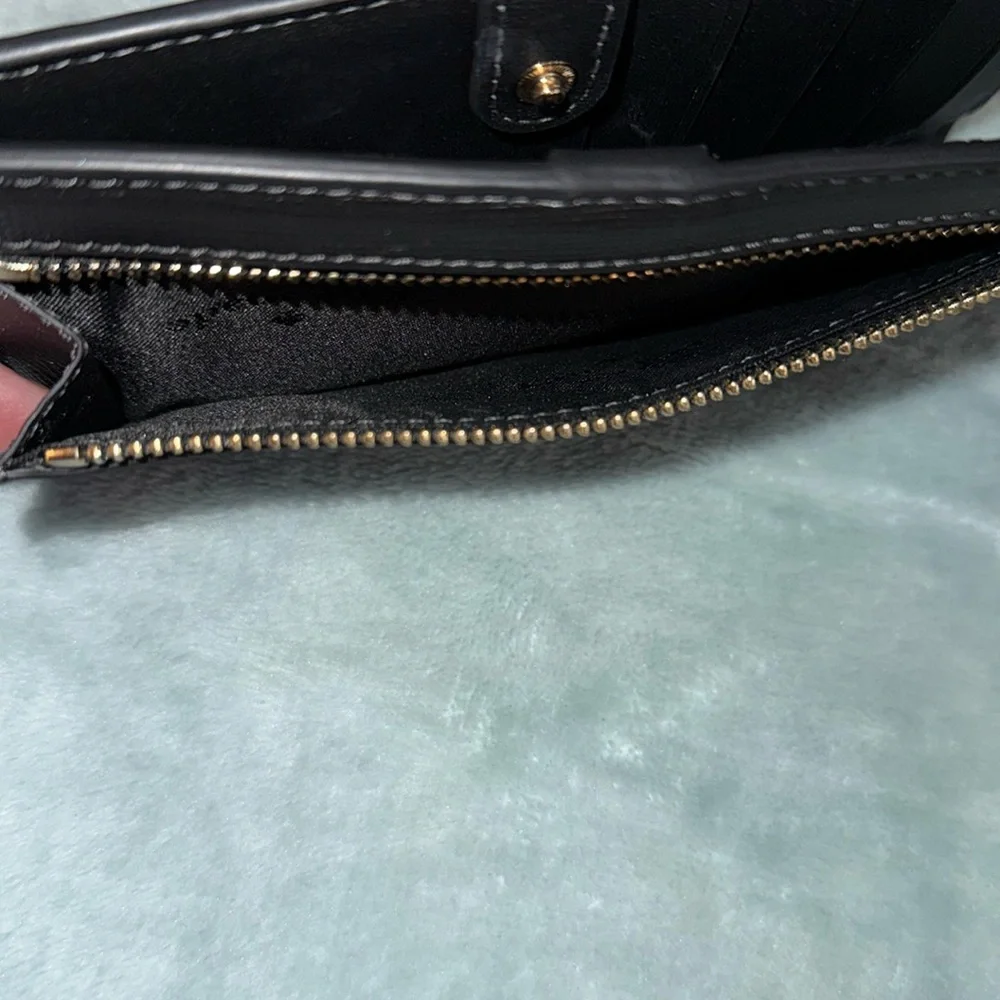 Kate Spade Black Wallet - Picture 8 of 12